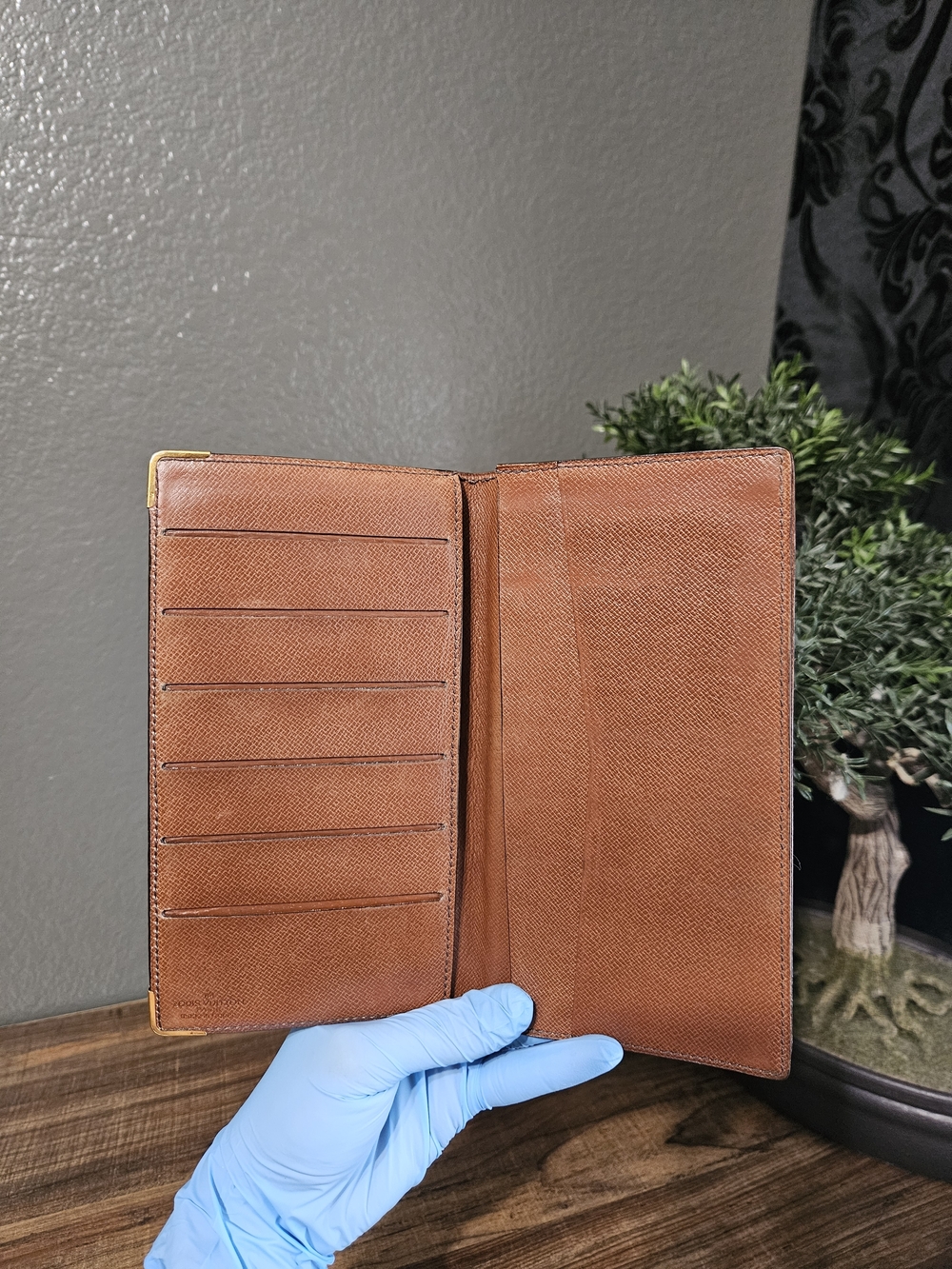 Authentic Louis Vuitton Rare Vintage Bifold Wallet Monogram Canvas - Picture 7 of 15